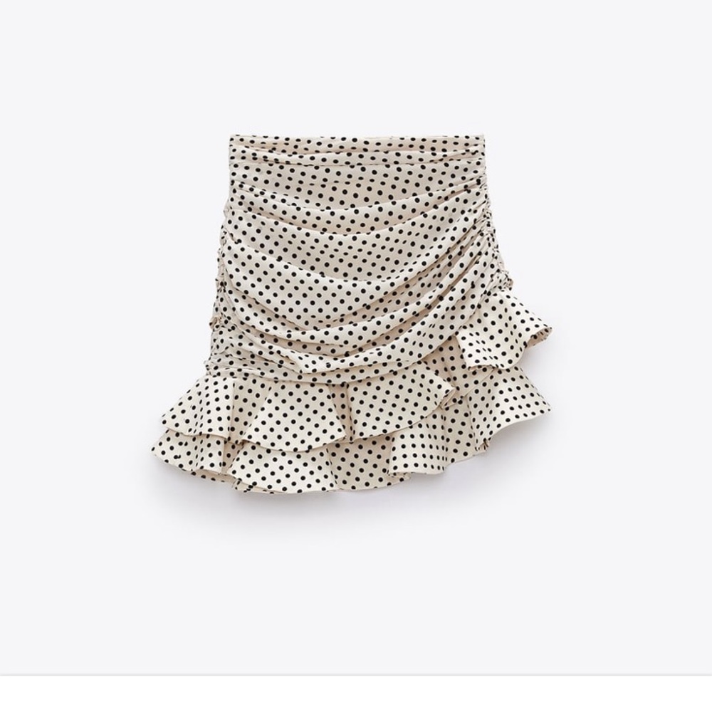 ZARA SKIRT BNWT SO CUTE